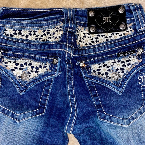 Miss Mes Womens 
Size 26 
JP6158M 
Bermuda 
Good condition - Picture 6 of 6